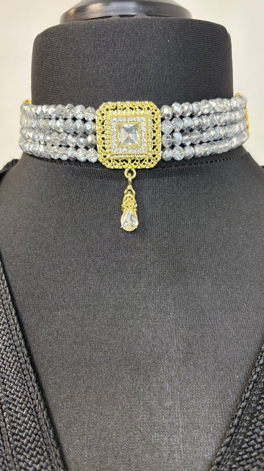 Collier Ras du Cou Gris