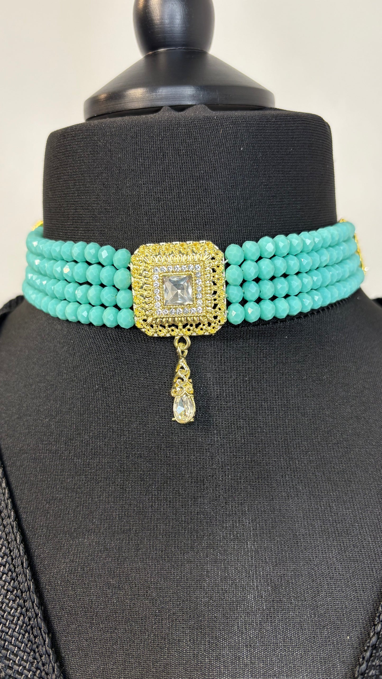 Collier Ras du Cou Turquoise